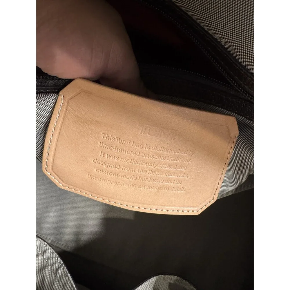 Authentic TUMI Astor San Remo Duffel Earl Grey Brown Leather Weekender Bag - Picture 9 of 13